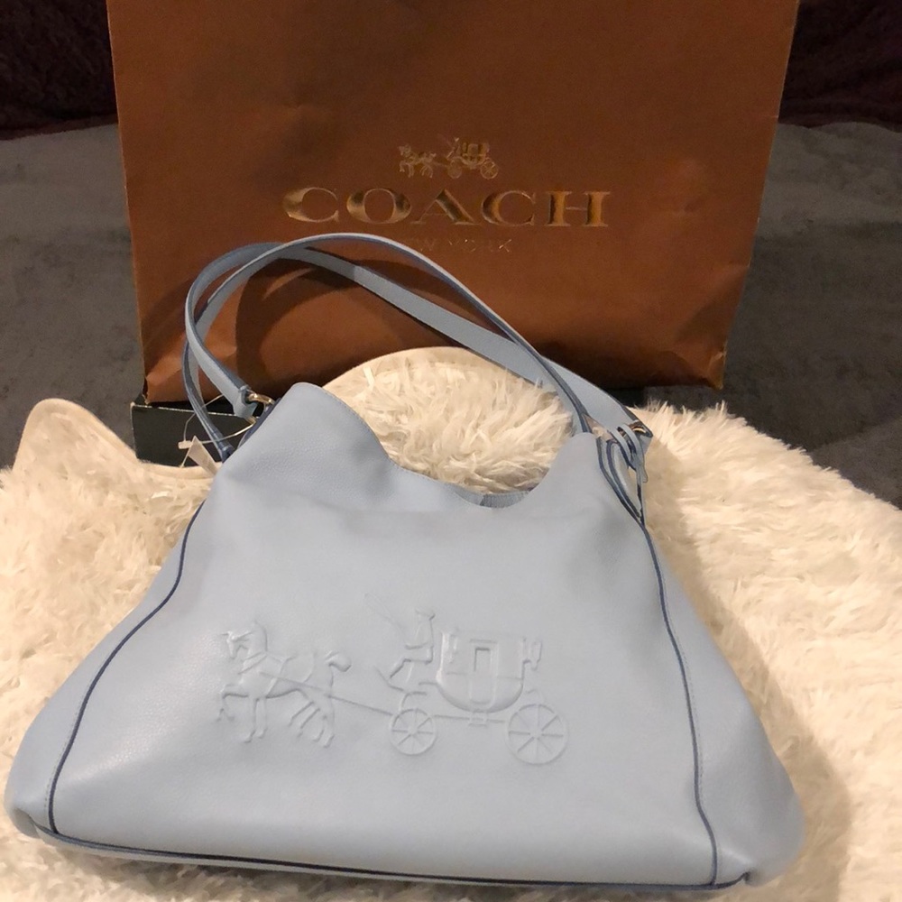 💯% authentic NWT Coach paleblue embossed carriage